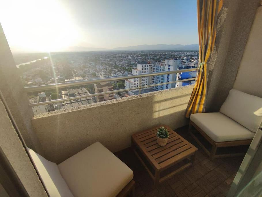 Estudio Ideal Parejas 100M De La Playa Empuriabrava Bagian luar foto